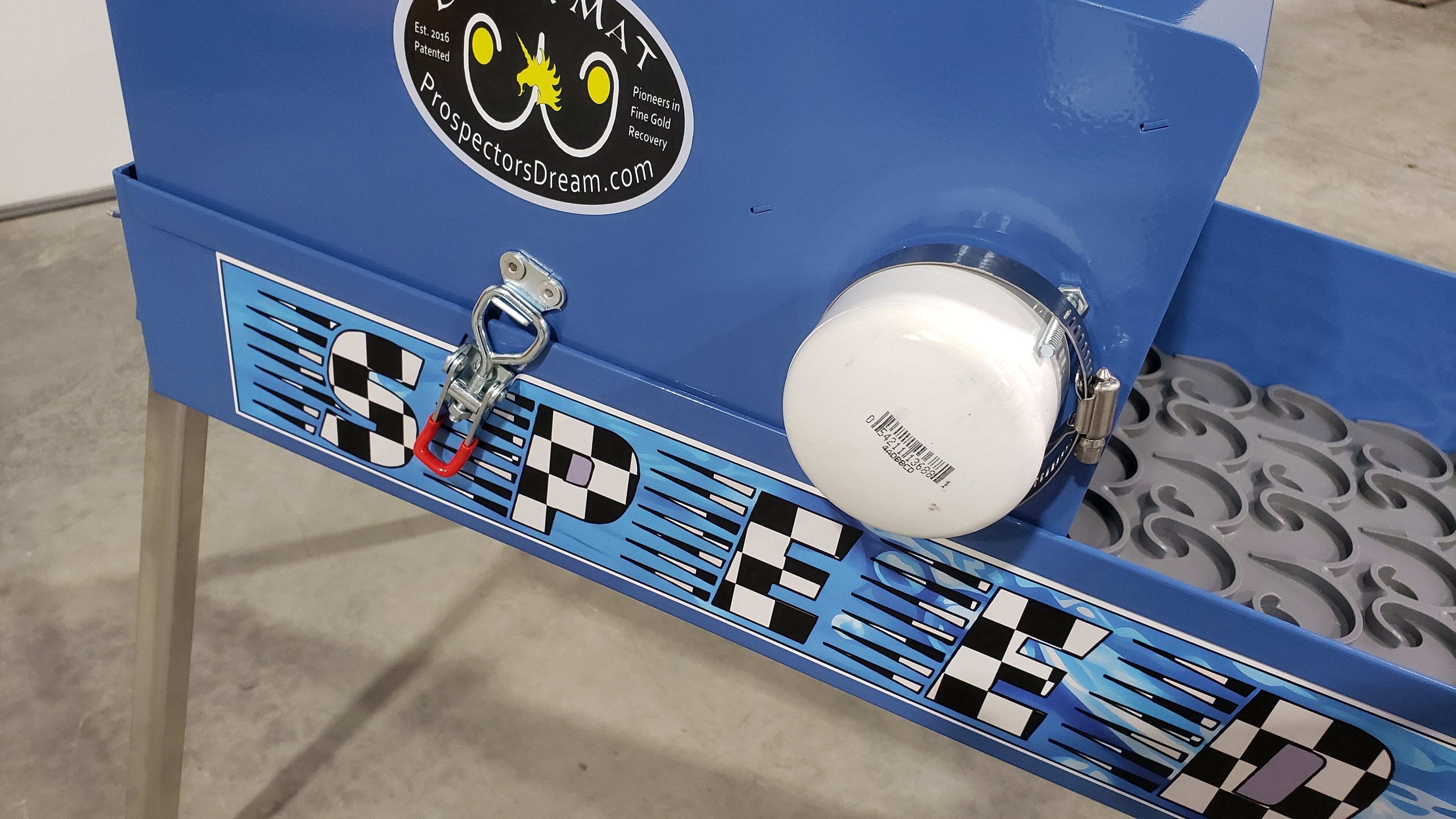 12" Speed Banker Unclassified Power Sluice with Dream Mat | Gold Mining Equipment